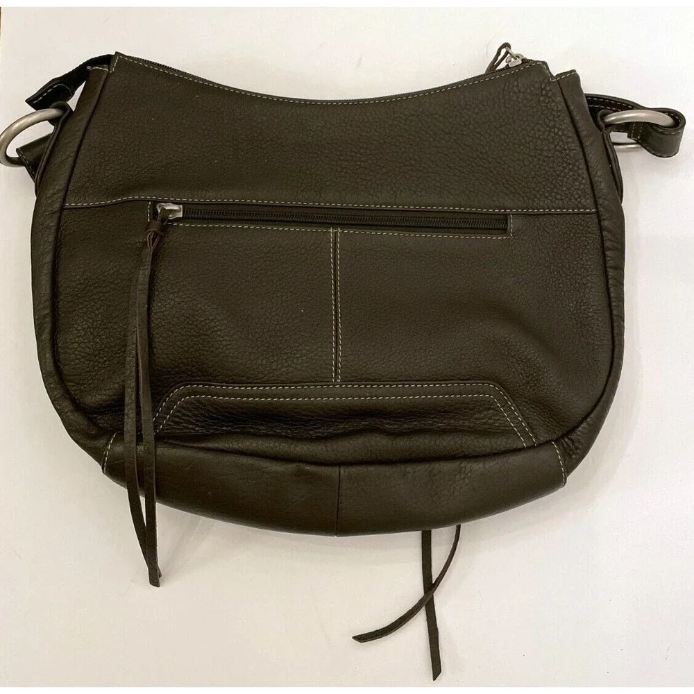 Stone Mountain Womens Crescent‎ Hobo Shoulder Bag Brown Leather Fringe Accents